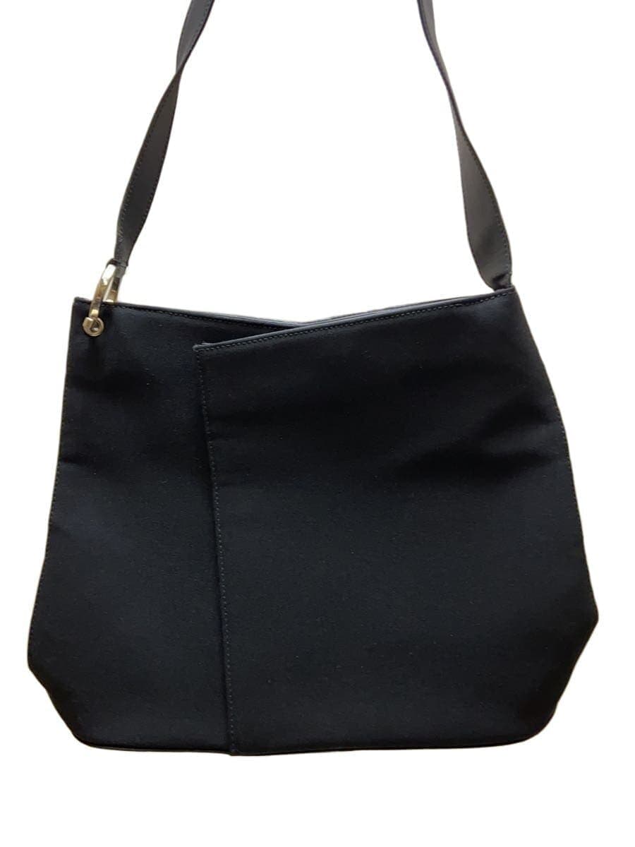 Salvatore Ferragamo Shoulder Bag -- BLK Solid Color