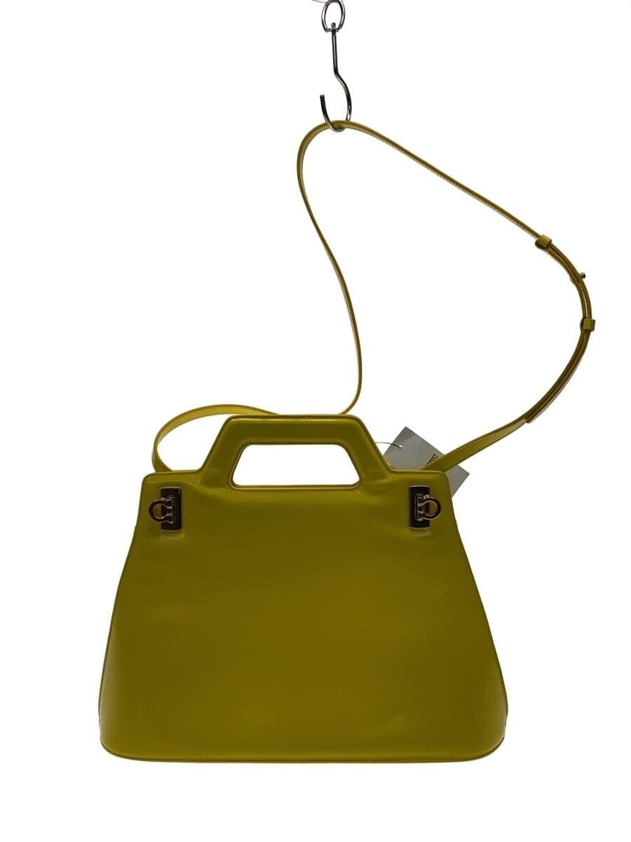 Salvatore Ferragamo shoulder bag leather YLW