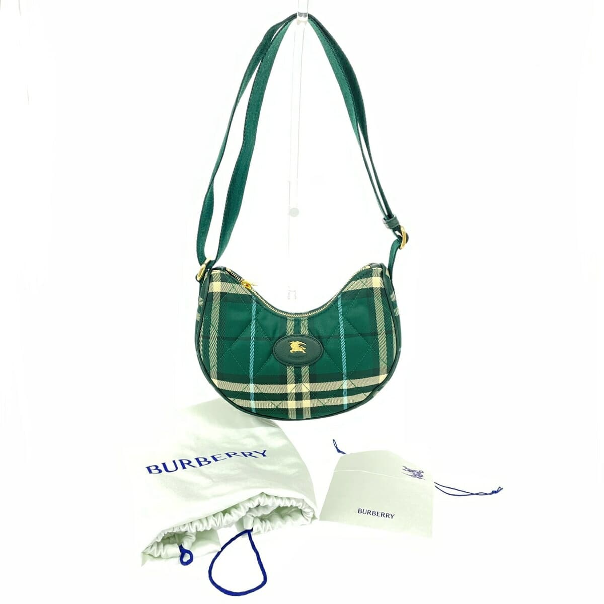 BURBERRY LONDON Shoulder Bag / Horseshoe Crossbody Bag in Excellent Condition Quilted Nylon 81113101 Green