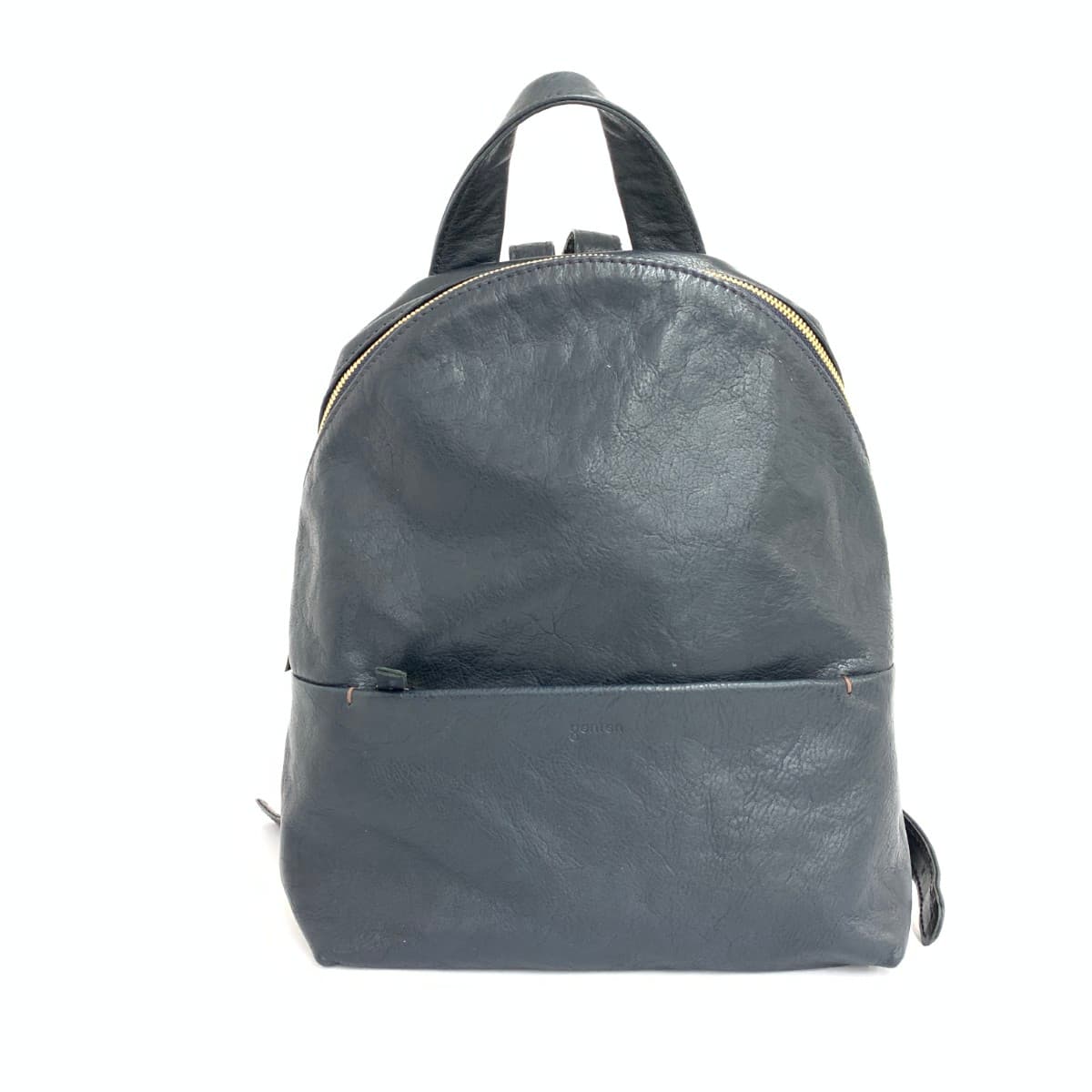 Genten backpack in good condition, logo embossed, goat leather, navy, for women