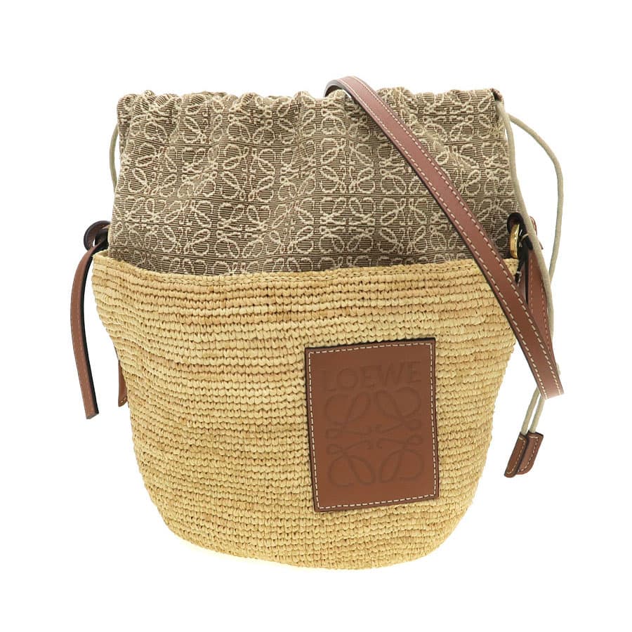 Anagram Pochette Bucket Bag