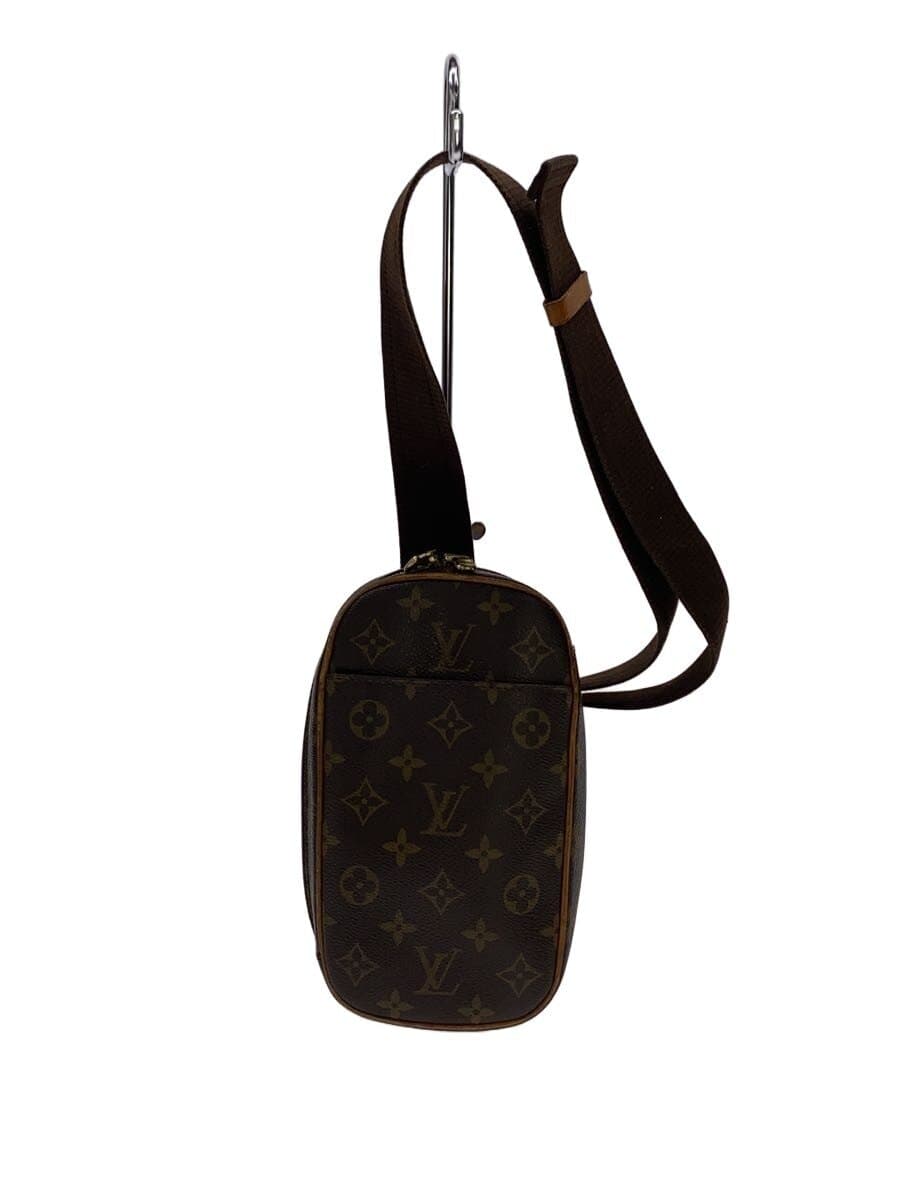LOUIS VUITTON Pochette Ganjou _Monogram Canvas Leather BRW All Over Pattern Corner Scuff