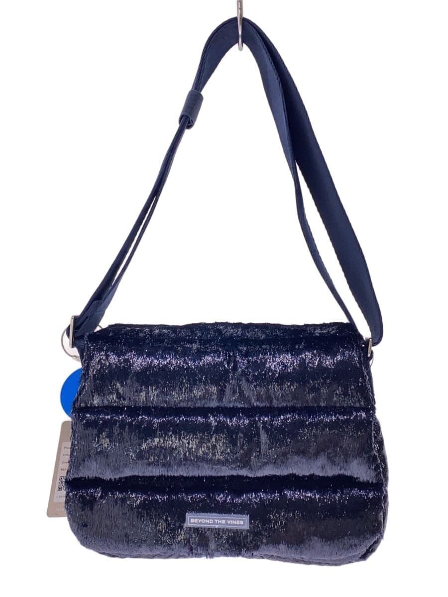 BEYOND THE VINES Shoulder Bag BLK