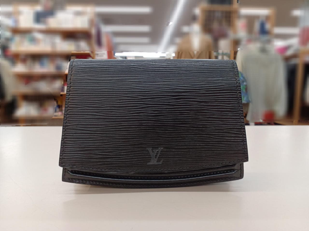 Epi Noir M52602