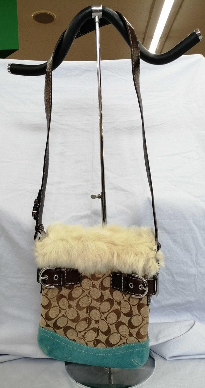 Signature Fur Shoulder Bag