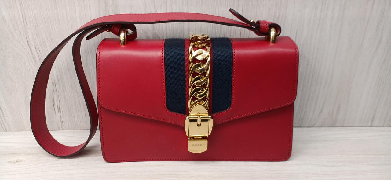 Sylvie Leather Shoulder Bag 421882