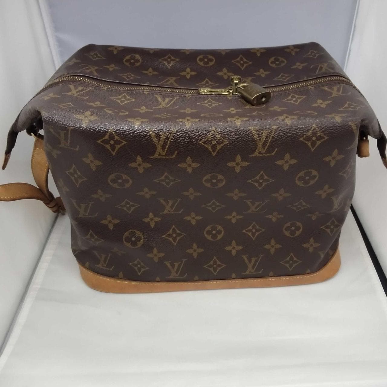 Amfar Three Vanity Star M47275