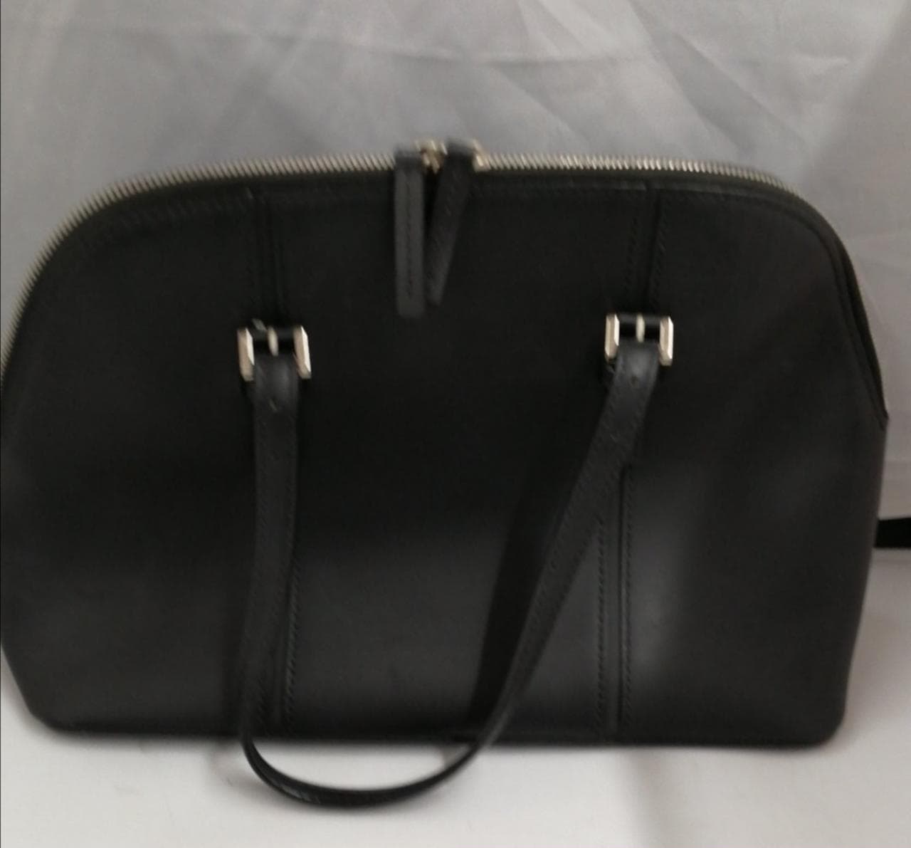 Handbag, Half-Moon Shape / Black