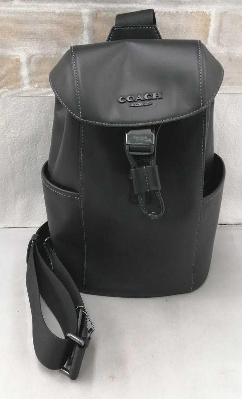 COACH Leather Body Bag CU111