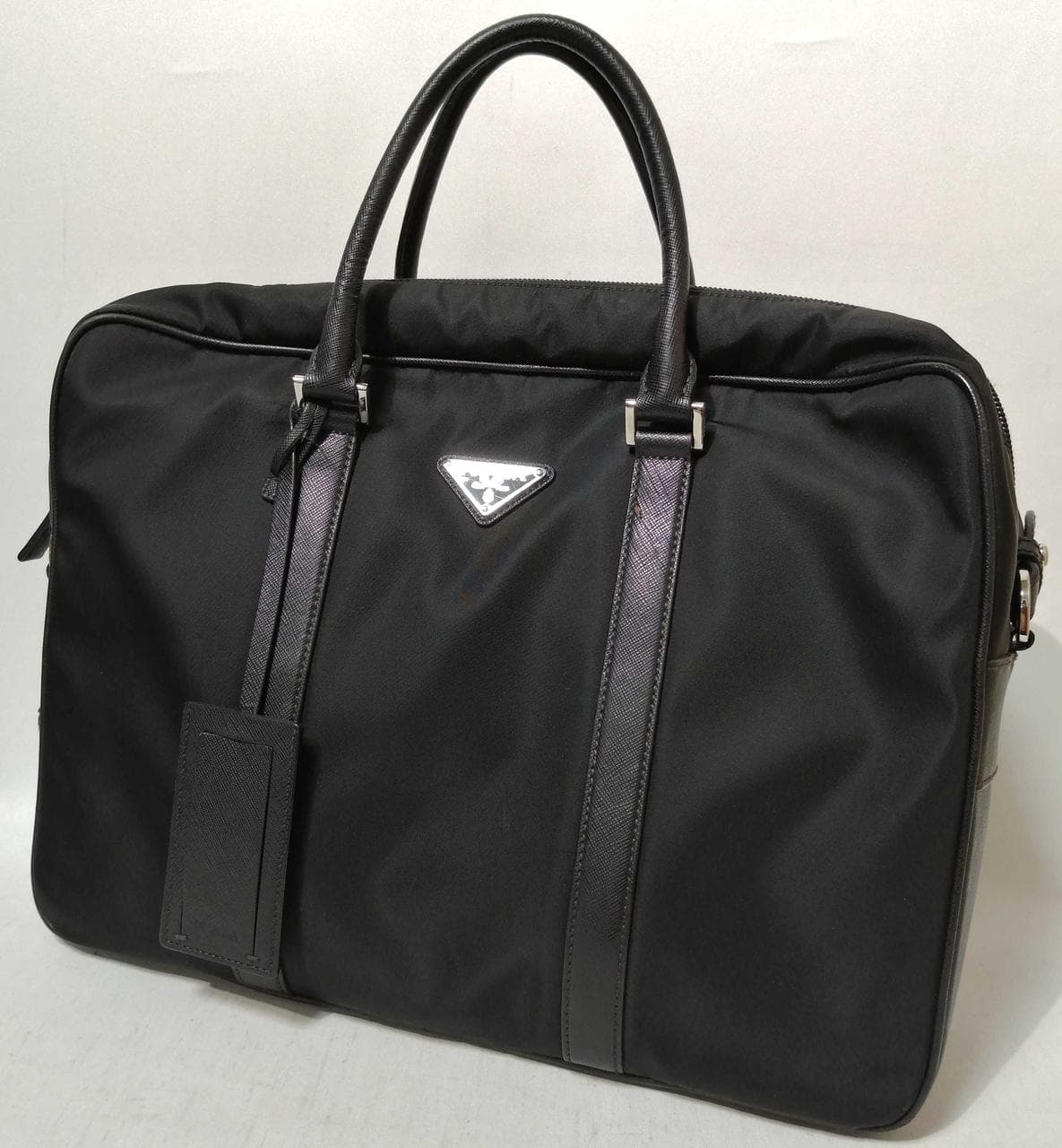 Nylon 2WAY Briefcase 2VE661 with corner scratches