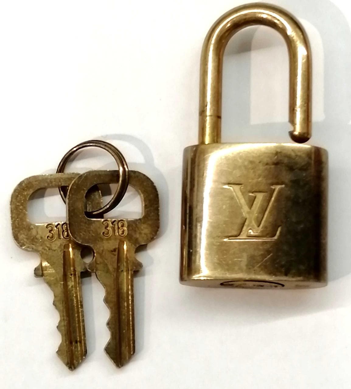 Kadena 318