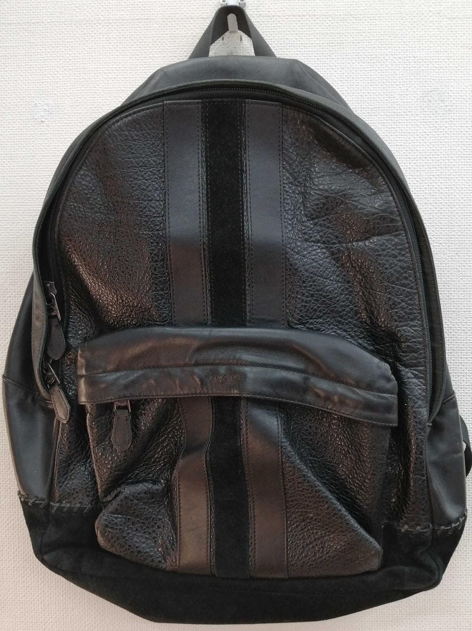 Baseball Stitch Charles Leather Backpack BLK