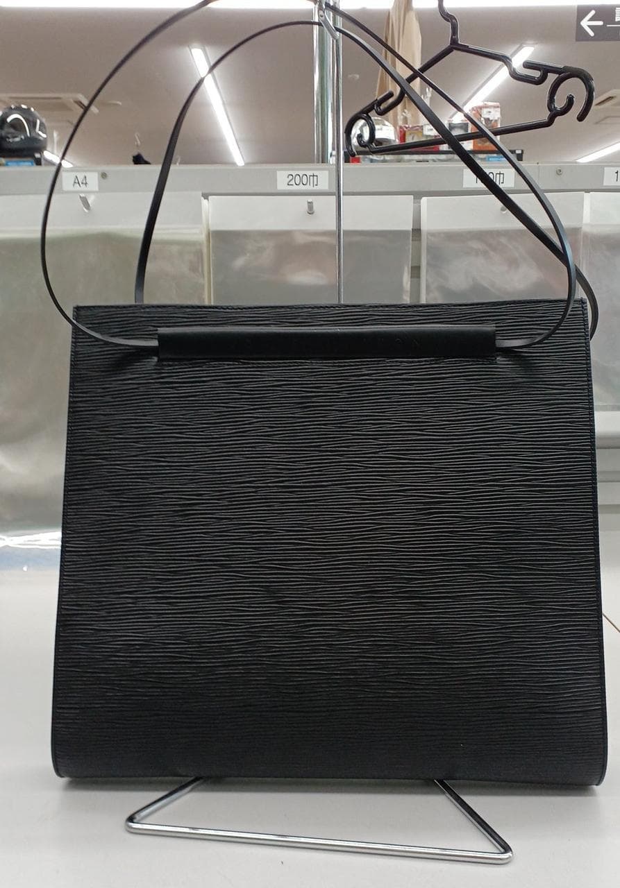 Epi Saint Tropez Noir M52462