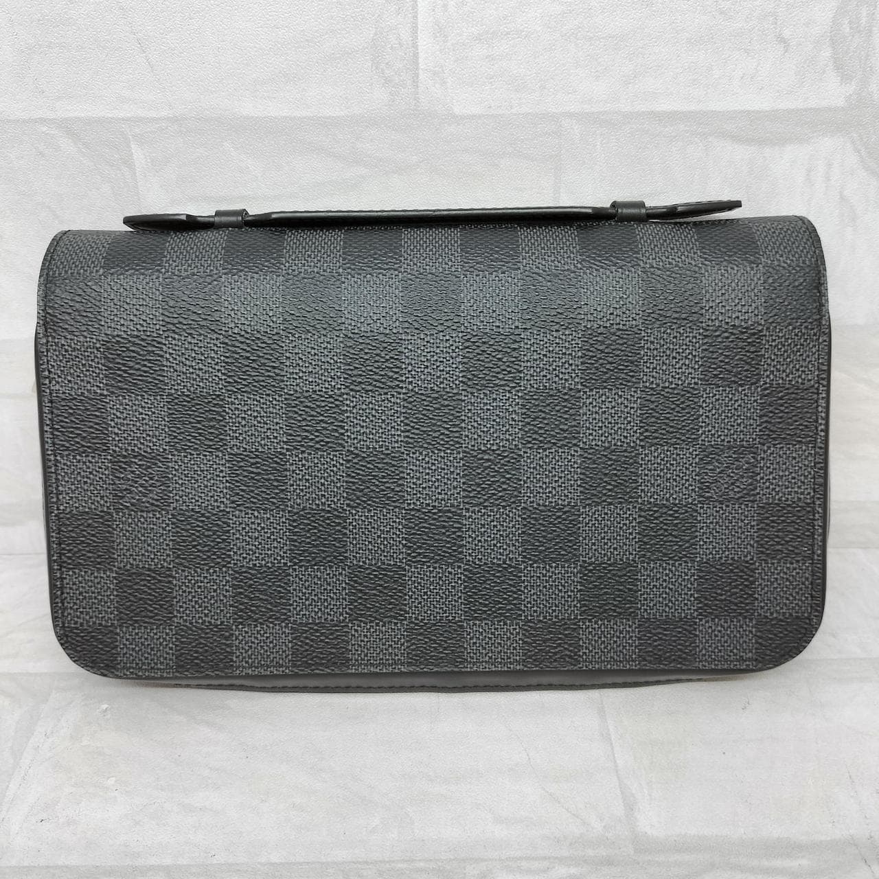 Damier Graphite Zippy XL N41503