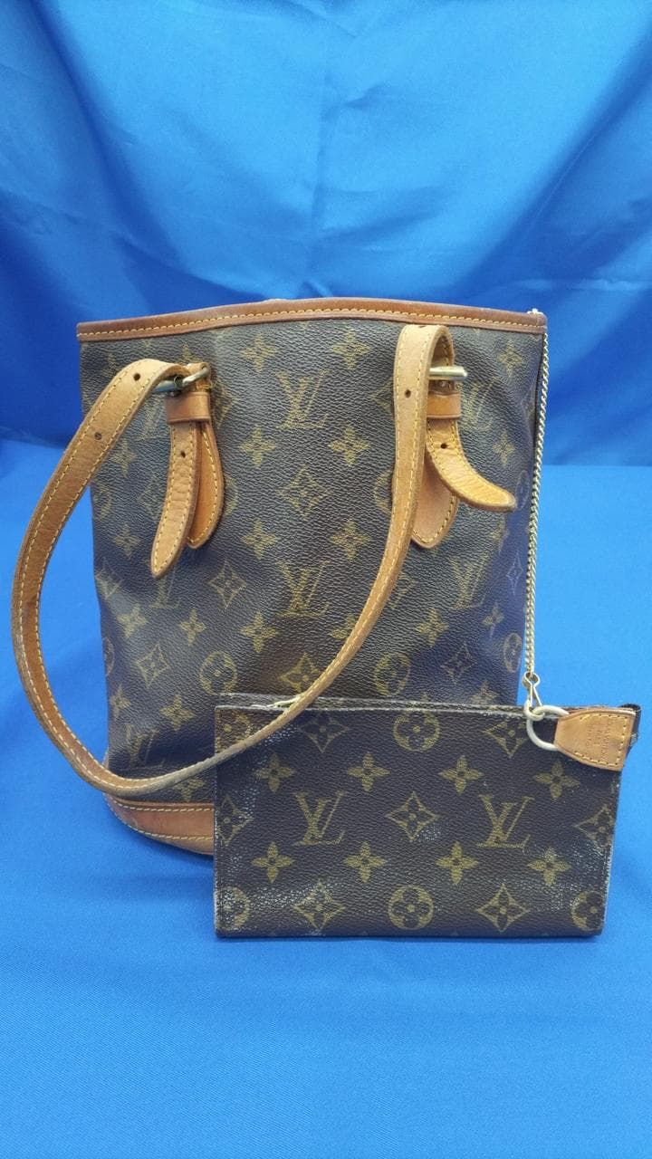 Monogram Bucket PM M42238